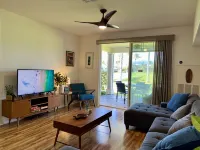 Walk to beach, shops, and restaurants-views of volcanoes and beautiful sunsets