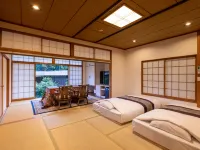 Kashiwagura Onsen Taishikan فنادق في توتشيغي