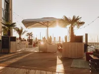 Chalet Near the Beach with Dishwasher - parking