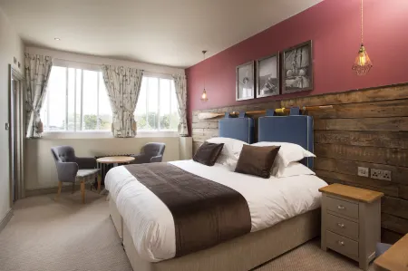 The Ship & Trades Отели рядом с достопримечательностью «Хисторик Докьярд Чатем»