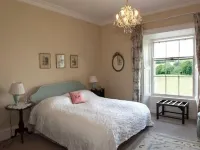 Lough Bawn House Hotels in Crover
