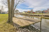 Sunsets & Serenity: Port Clinton Waterfront Stay 3 Bedroom Home - Homestays