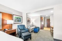Comfort Inn & Suites Mountain Iron and Virginia Hotels in Gilbert