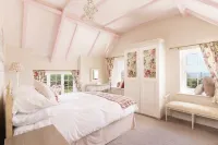 Windy Ridge Cottage - 5 Bedroom Holiday Home - Oxwich - Beach