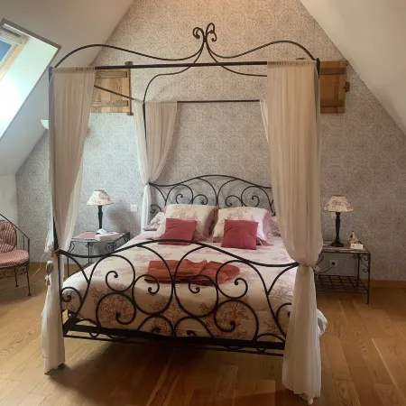 Le Clos des Tilleuls - D Day Home Hotels in Manche