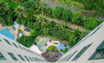 Spacious for 2Br Apartment at Sudirman Tower Condominium