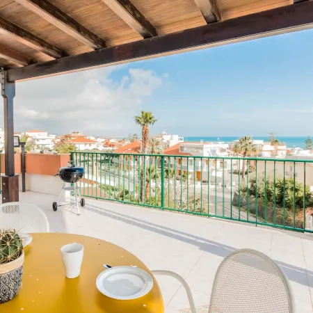 Artemide: Mansarda Vista Mare