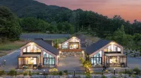Danyang Dandelion Pool Villa