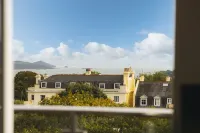 Modern 3 Bed Apartment - Parking Hotels in Torpoint