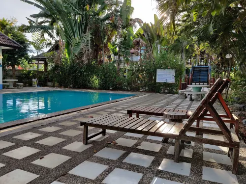 โรงแรมทองเพกา - ที่มีที่จอดรถ