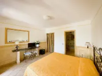 Hotel Lord Byron Hotels in Forio