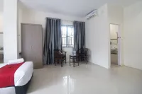 RedDoorz @ Baloi Batam Hotels in Sekupang