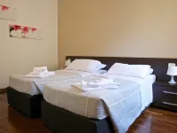 Residence le Terrazze Hotels near Revoltella Museum