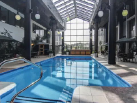 La Saguenéenne - Hôtel et Centre de Congrès Hotels in Chicoutimi