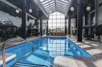 La Saguenéenne - Hôtel et Centre de Congrès Hotels in Chicoutimi