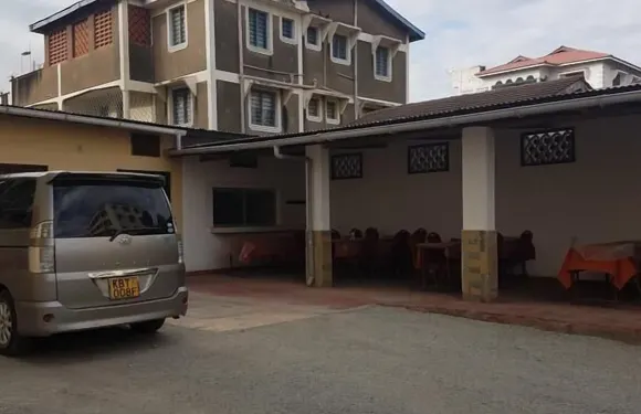 米里蒂尼黃金旅館