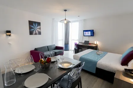 Appart-Hôtel Mer & Golf City Bordeaux Lac