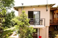 Veki's Village Cottages