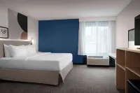 Spark by Hilton San Antonio Airport - 2-Star