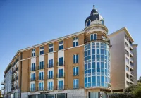 Hotel Silken Rio Santander Hotels near Valdecilla