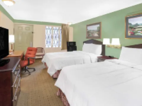 Knights Inn Battle Creek Hotels in Calhoun County