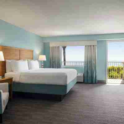 Holiday Inn Resort Jekyll Island Rooms