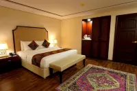Ramada by Wyndham Lahore Gulberg II Hotels near Joyland