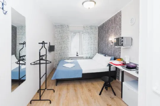 Мини-отель Your Studio - 2 Отели рядом со станцией Станция Екатеринбург пассажирский