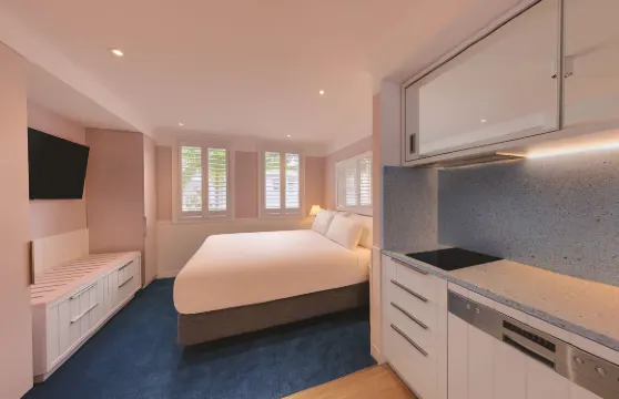 悉尼齊本德爾阿迪娜公寓酒店