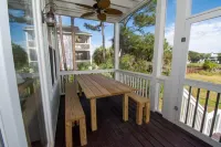 83 Ocean Creek Blvd Hotels in Fripp Island