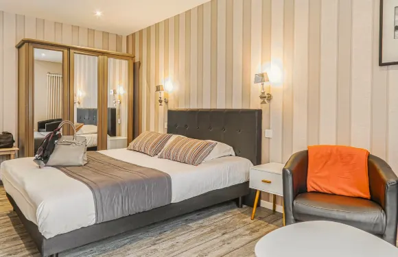 酒店SPA Piscine le Petit Castel