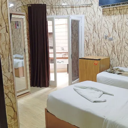 Magic Hotel