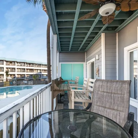 Bay View Villas 106