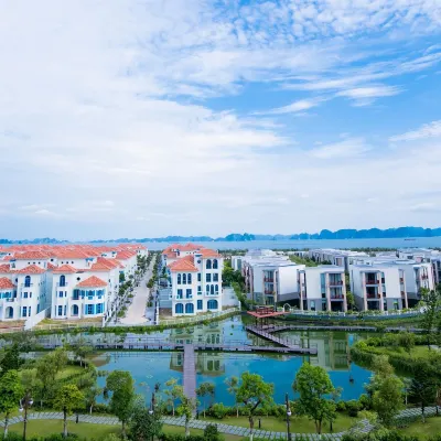 Ha Long Essence Classic Hotel Hotels near Tuan Chau Island
