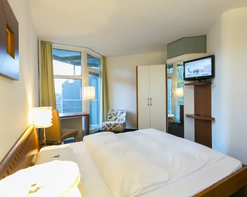 Wald & Golfhotel Lottental Hotels near ICAMS