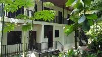 Riverside Apartments - Walk to the Beach in Santa Teresa! Newly Renovated!