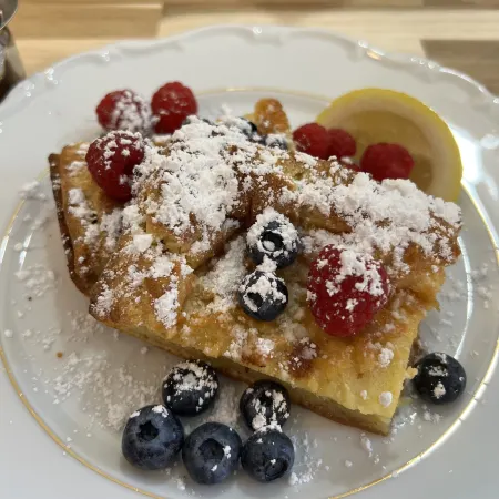 The Pearl Inn Bed and Breakfast