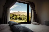 โลมา ปุสคานา-คาซัส โรงแรมใน