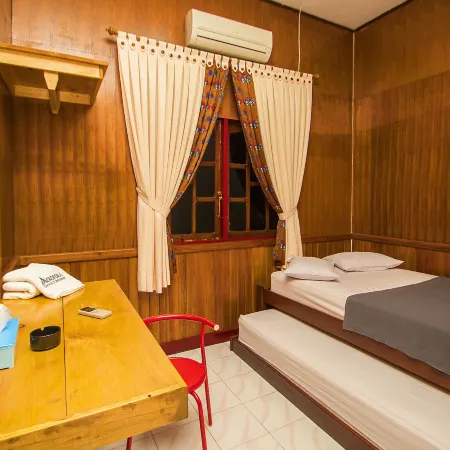 Waisai Beach Hotel