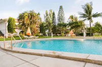 Lago de Oro Hotel & Wakepark - Pools