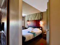 Ibis les Herbiers Hotel a Chambretaud