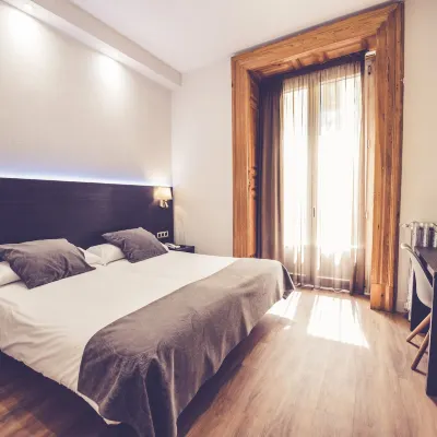 Hostal Marlasca โรงแรมใกล้ใจกลางมาดริด