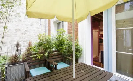Les Patios du Marais 1