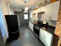 The Happy Place, a charming 2-bedroom apartment in Uptown Circleville Hotels in Pickaway County