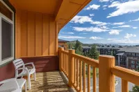Ski-in / Ski-out 2Bed 2Bath Sunstone Lodge Condo at Little Eagle Express