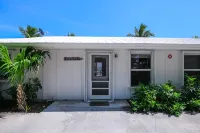 The Zane Grey Отели рядом с достопримечательностью «Си Берд Марина»