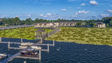 Waterfront Marina Access and Cozy Pool - Stunning Coastal Retreat Отели в г. Джорджтаун