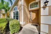 Refreshing Pool and Spacious Living Areas - Elegant Private Retreat Hotel a Davenport