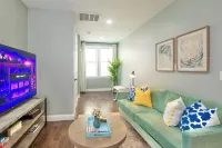 Sky Walk at the Hillside / 3Br Suite Near NYC and Newark Airport Sleeps 8