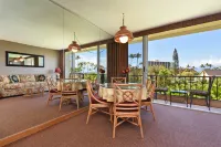 Stunning Ocean View Condo with Jacuzzi & Spa Amenities